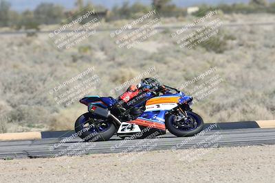 media/Jan-17-2026-CVMA (Sat) [[ab348a895b]]/Race 4-Formula Middleweight/